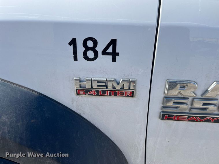 image for item DQ4066 2016 Dodge Ram 5500HD  truck cab and chassis