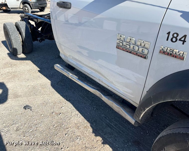 image for item DQ4066 2016 Dodge Ram 5500HD  truck cab and chassis