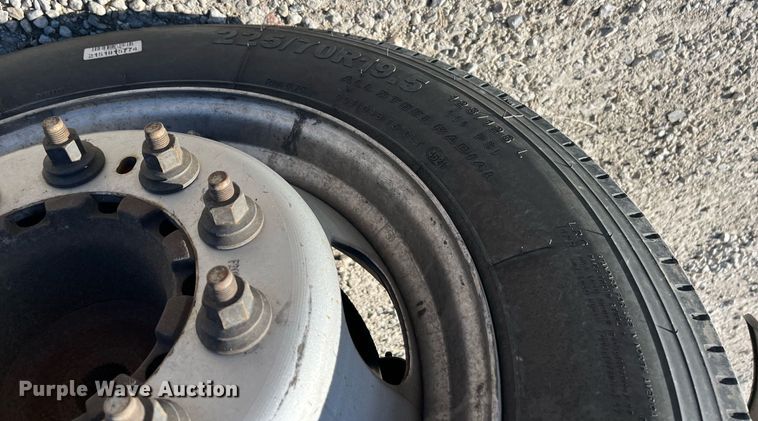 image for item DQ4066 2016 Dodge Ram 5500HD  truck cab and chassis