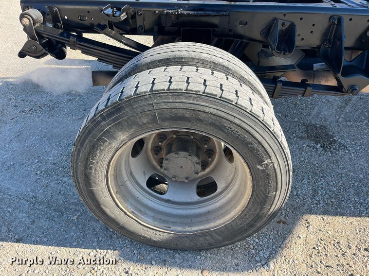 image for item DQ4066 2016 Dodge Ram 5500HD  truck cab and chassis