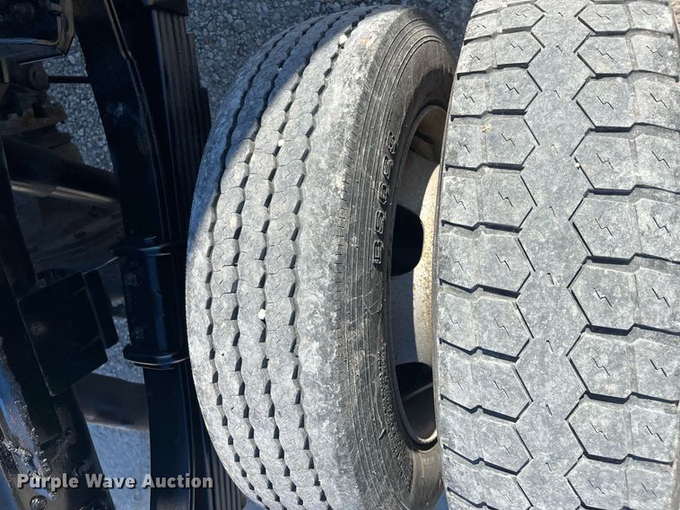 image for item DQ4066 2016 Dodge Ram 5500HD  truck cab and chassis