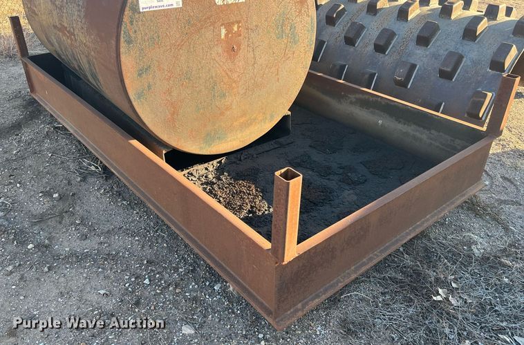 image for item DQ4080 Steel tank