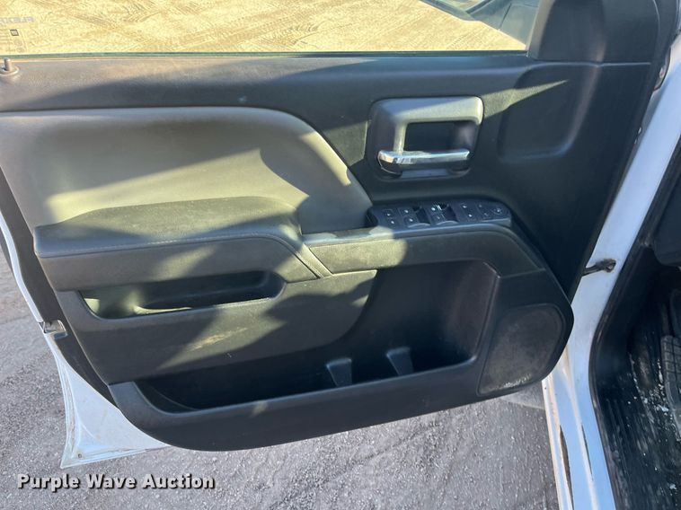 image for item DQ4083 2015 GMC Sierra 1500  Double Cab pickup truck