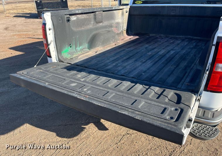 image for item DQ4083 2015 GMC Sierra 1500  Double Cab pickup truck