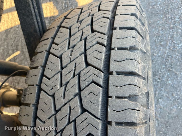 image for item DQ4083 2015 GMC Sierra 1500  Double Cab pickup truck