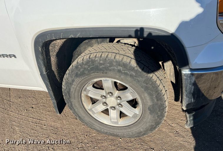 image for item DQ4083 2015 GMC Sierra 1500  Double Cab pickup truck