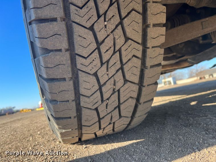 image for item DQ4083 2015 GMC Sierra 1500  Double Cab pickup truck