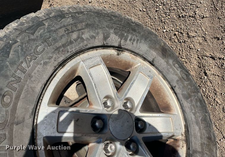 image for item DQ4083 2015 GMC Sierra 1500  Double Cab pickup truck