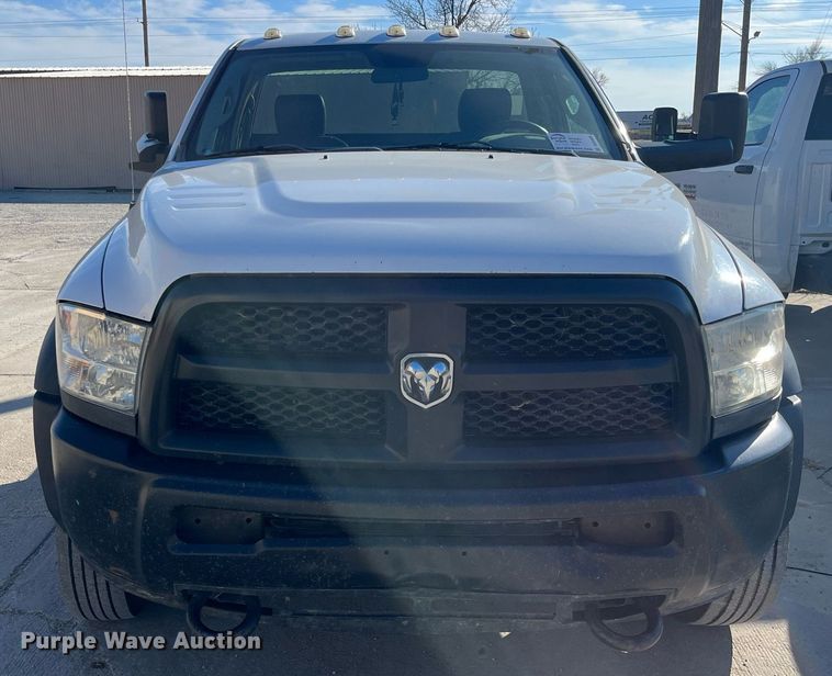 image for item DQ4926 2016 Dodge Ram 5500  truck cab and chassis