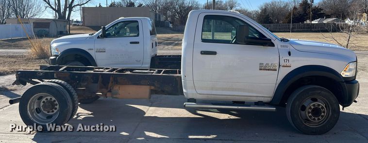image for item DQ4926 2016 Dodge Ram 5500  truck cab and chassis