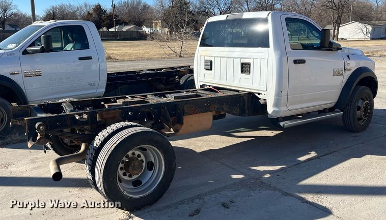 image for item DQ4926 2016 Dodge Ram 5500  truck cab and chassis