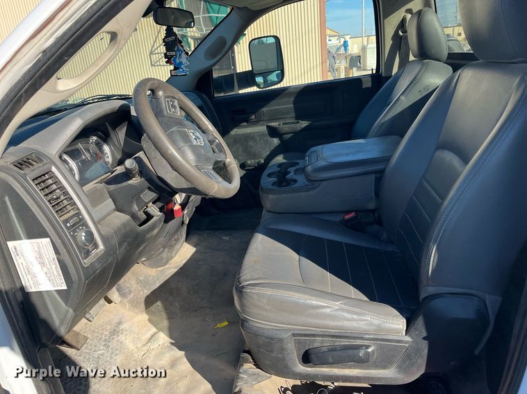 image for item DQ4926 2016 Dodge Ram 5500  truck cab and chassis