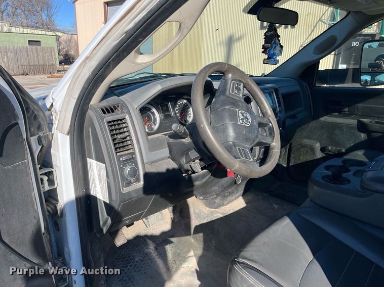 image for item DQ4926 2016 Dodge Ram 5500  truck cab and chassis