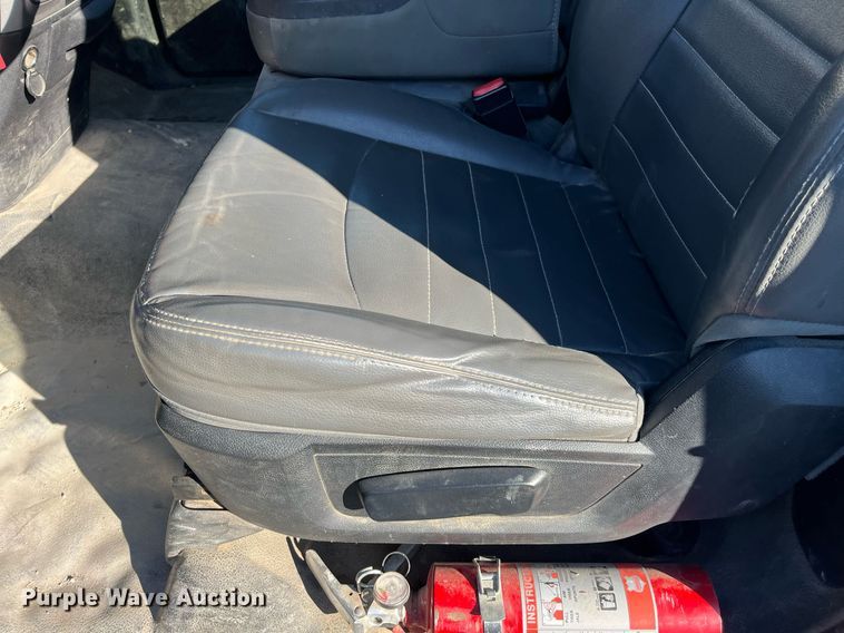 image for item DQ4926 2016 Dodge Ram 5500  truck cab and chassis