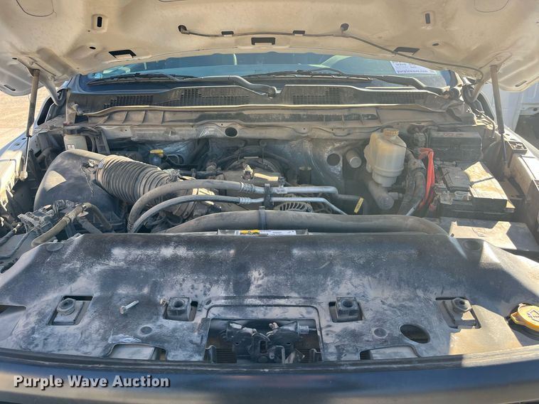 image for item DQ4926 2016 Dodge Ram 5500  truck cab and chassis