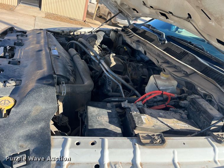 image for item DQ4926 2016 Dodge Ram 5500  truck cab and chassis