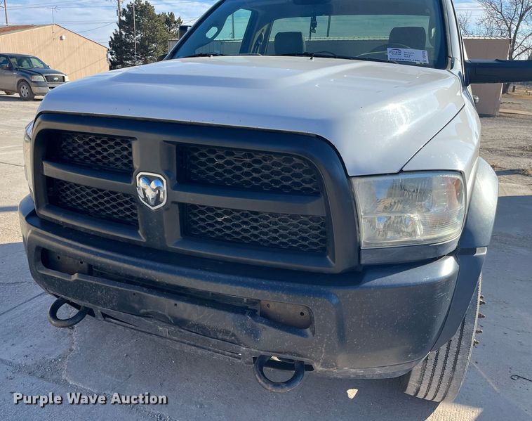 image for item DQ4926 2016 Dodge Ram 5500  truck cab and chassis
