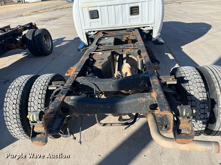image for item DQ4926 2016 Dodge Ram 5500  truck cab and chassis