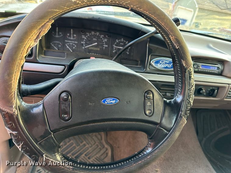 image for item DR6012 1992 Ford F250  SuperCab pickup truck