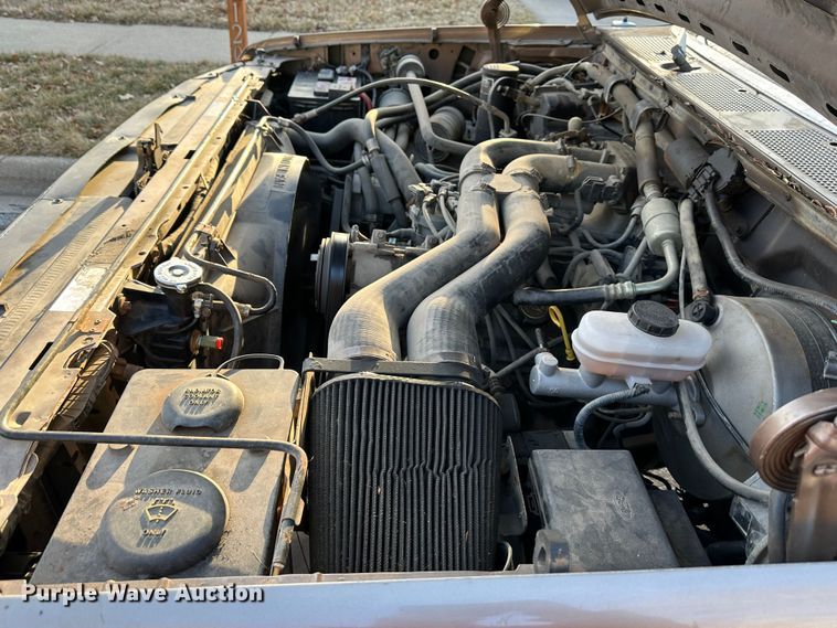 image for item DR6012 1992 Ford F250  SuperCab pickup truck