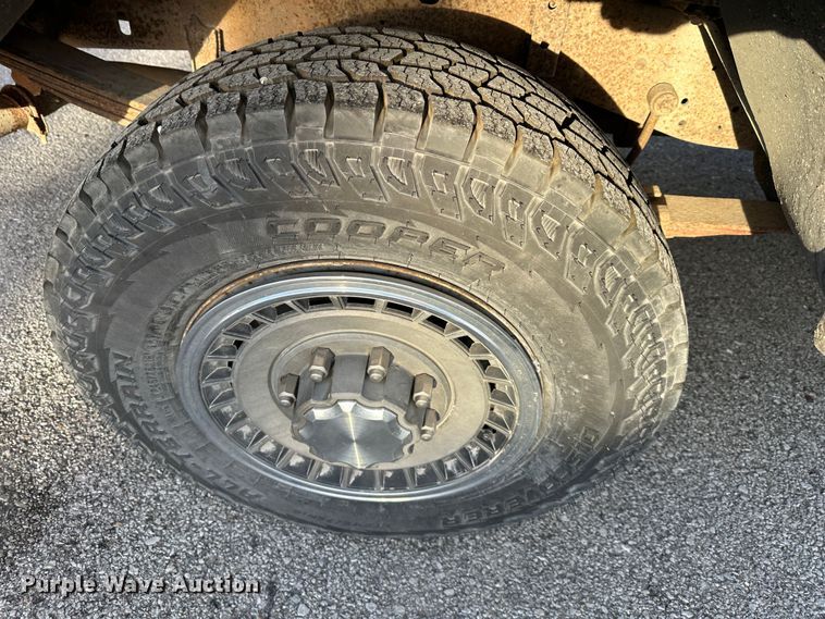 image for item DR6012 1992 Ford F250  SuperCab pickup truck