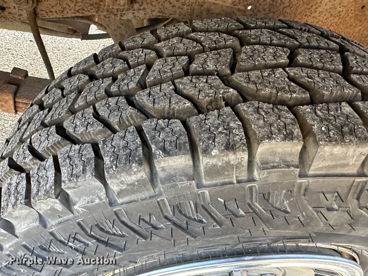 image for item DR6012 1992 Ford F250  SuperCab pickup truck