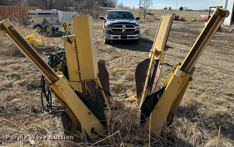 image for item DR6015 Vermeer TS30  skid steer tree spade