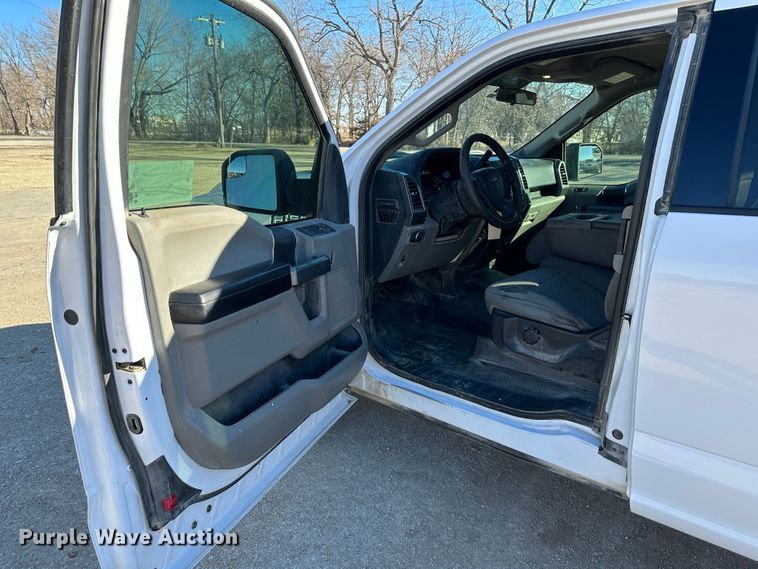 image for item DR7487 2018 Ford F150  SuperCab pickup truck