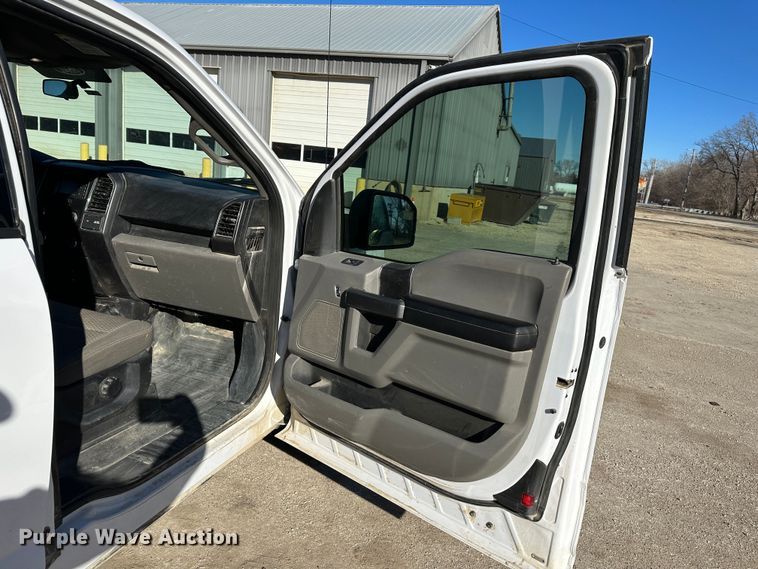 image for item DR7487 2018 Ford F150  SuperCab pickup truck