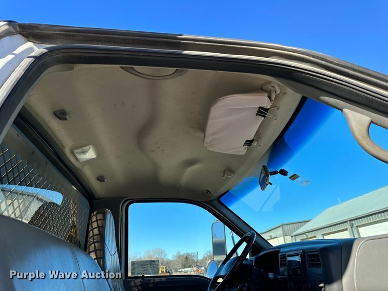 image for item DR7490 2008 Ford F750 Super Duty  utility / service truck