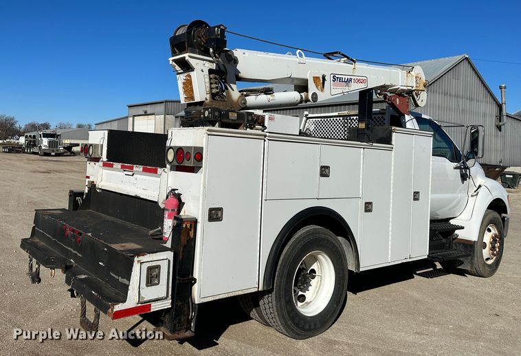 image for item DR7490 2008 Ford F750 Super Duty  utility / service truck