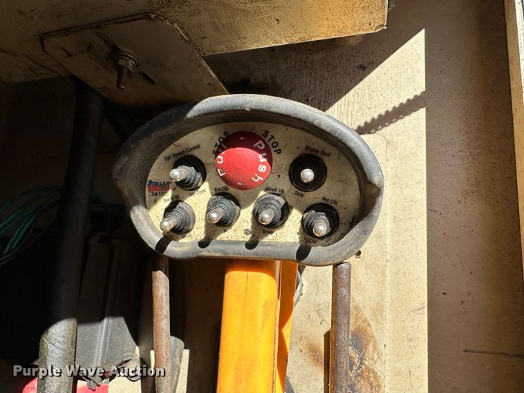 image for item DR7490 2008 Ford F750 Super Duty  utility / service truck