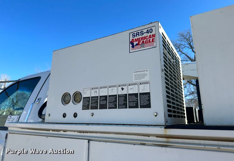 image for item DR7490 2008 Ford F750 Super Duty  utility / service truck