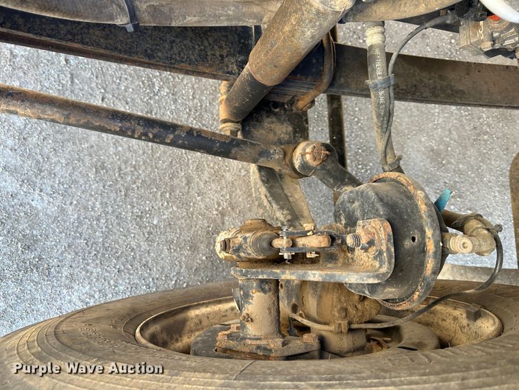 image for item DR7490 2008 Ford F750 Super Duty  utility / service truck