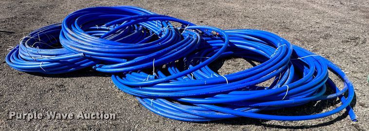 image for item DR7497 1500 gallon poly tank