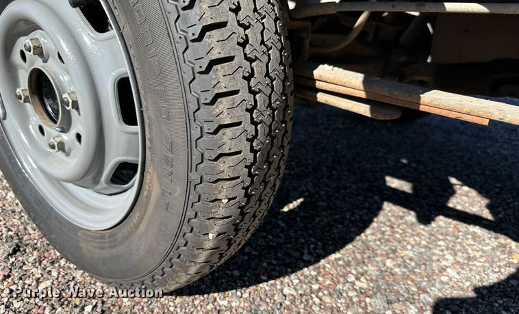 image for item DR7498 Daihatsu  mini truck