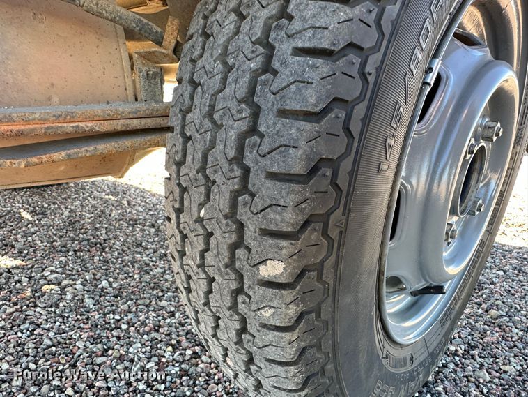 image for item DR7498 Daihatsu  mini truck