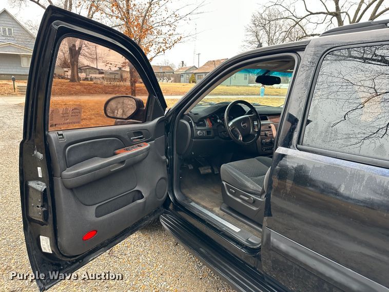 image for item DR7500 2007 GMC Yukon  SUV