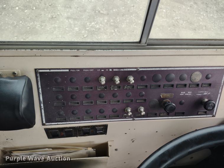 image for item DR8181 1998 Blue Bird TC2000  school bus