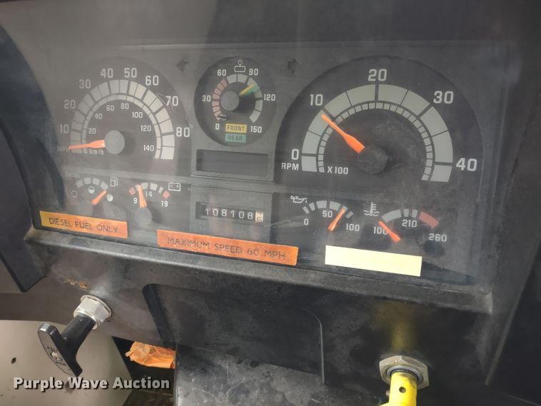 image for item DR8181 1998 Blue Bird TC2000  school bus