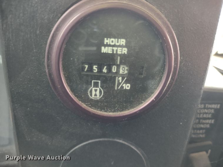 image for item DR8181 1998 Blue Bird TC2000  school bus