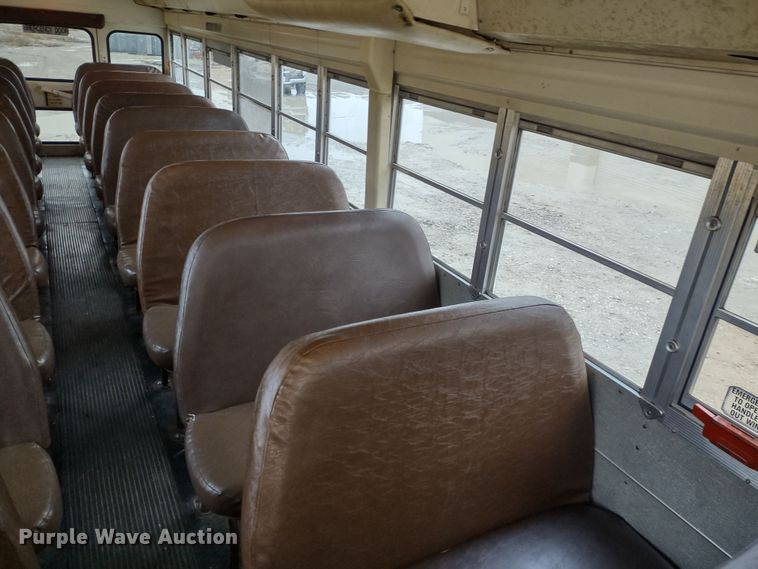 image for item DR8181 1998 Blue Bird TC2000  school bus