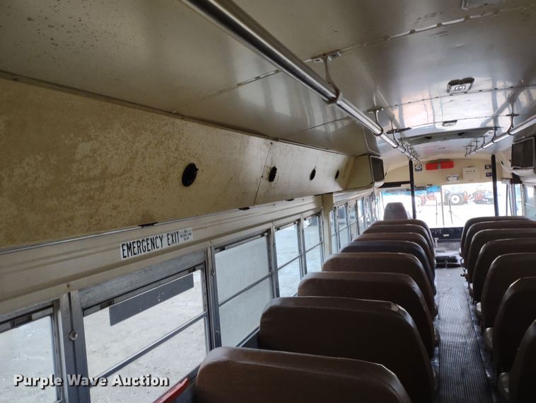 image for item DR8181 1998 Blue Bird TC2000  school bus