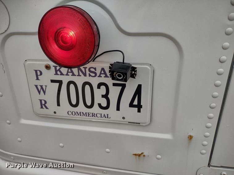 image for item DR8181 1998 Blue Bird TC2000  school bus