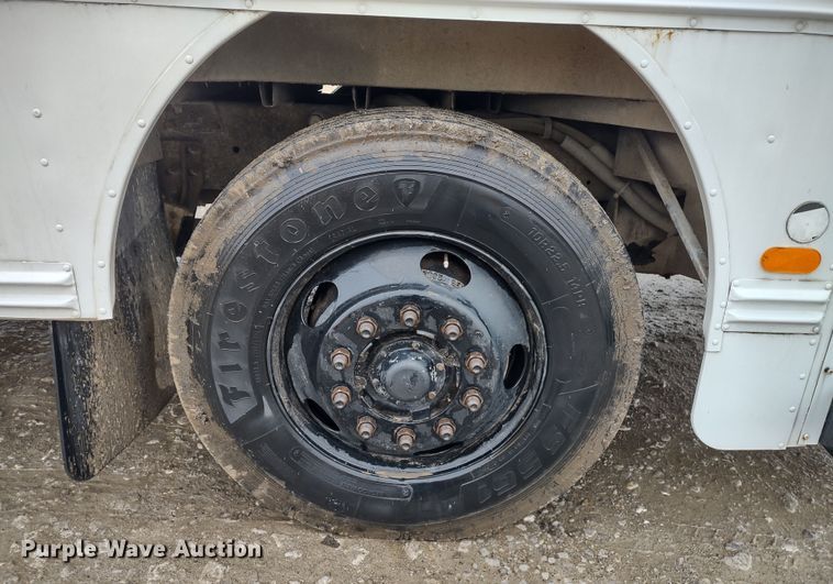 image for item DR8181 1998 Blue Bird TC2000  school bus