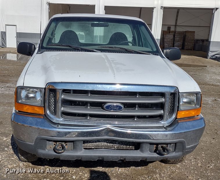 image for item DR8193 2000 Ford F250 Super Duty  pickup truck