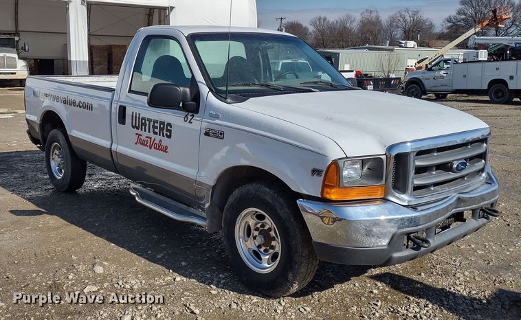 image for item DR8193 2000 Ford F250 Super Duty  pickup truck