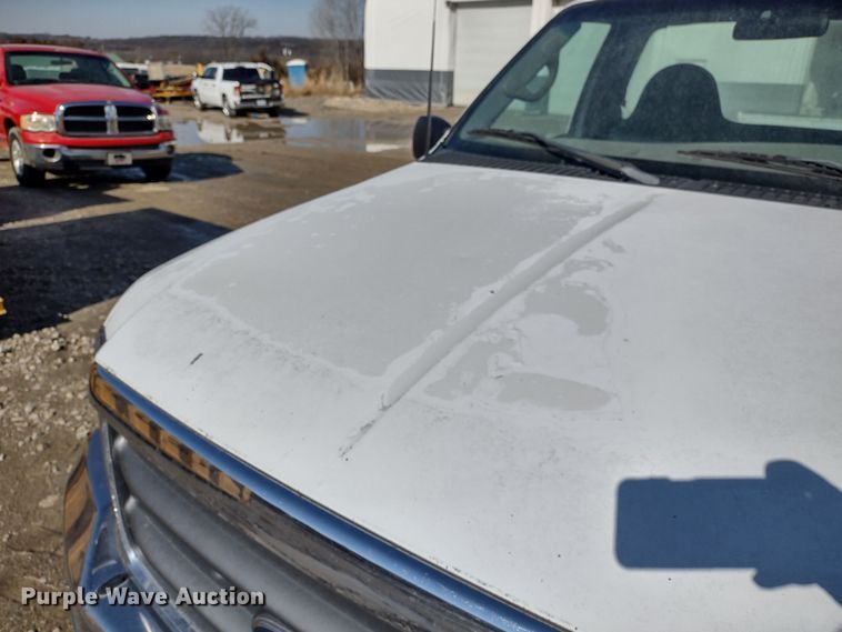 image for item DR8193 2000 Ford F250 Super Duty  pickup truck