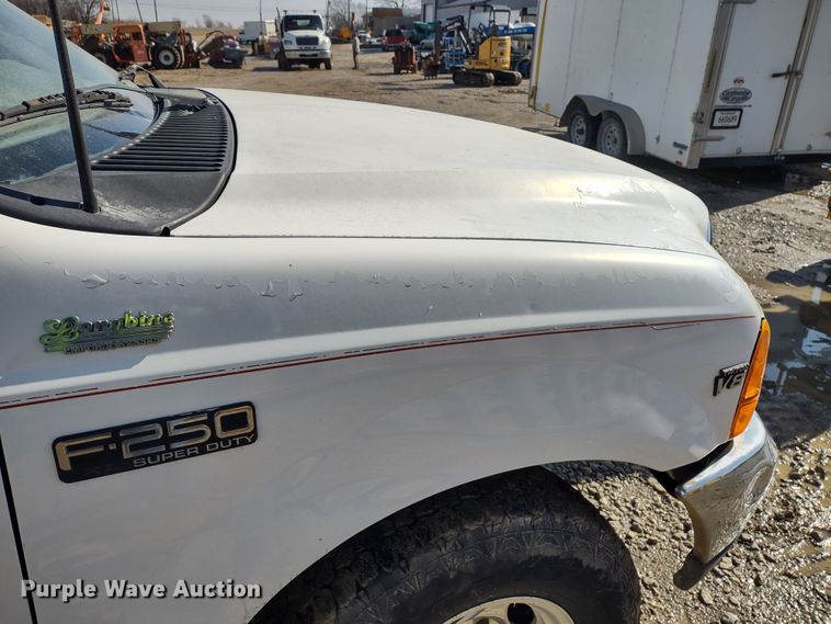 image for item DR8193 2000 Ford F250 Super Duty  pickup truck