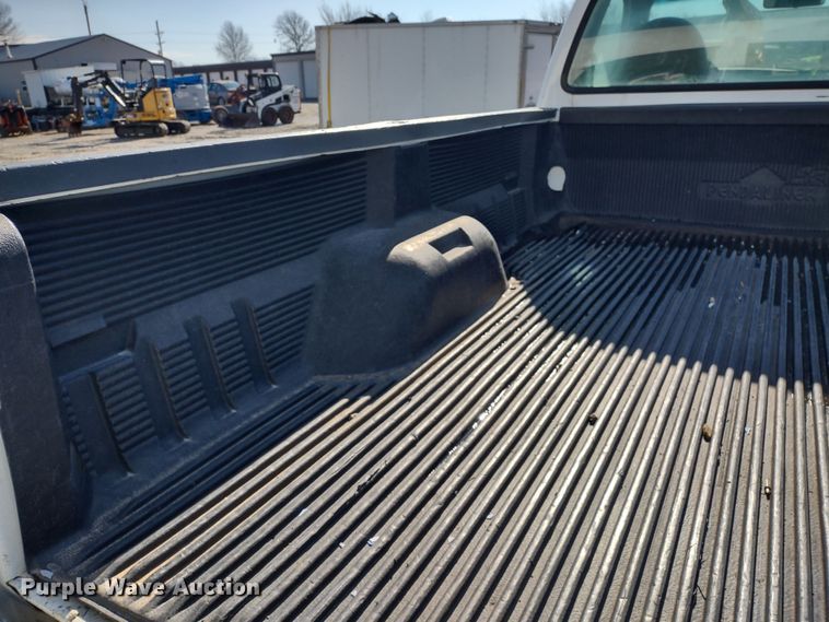 image for item DR8193 2000 Ford F250 Super Duty  pickup truck